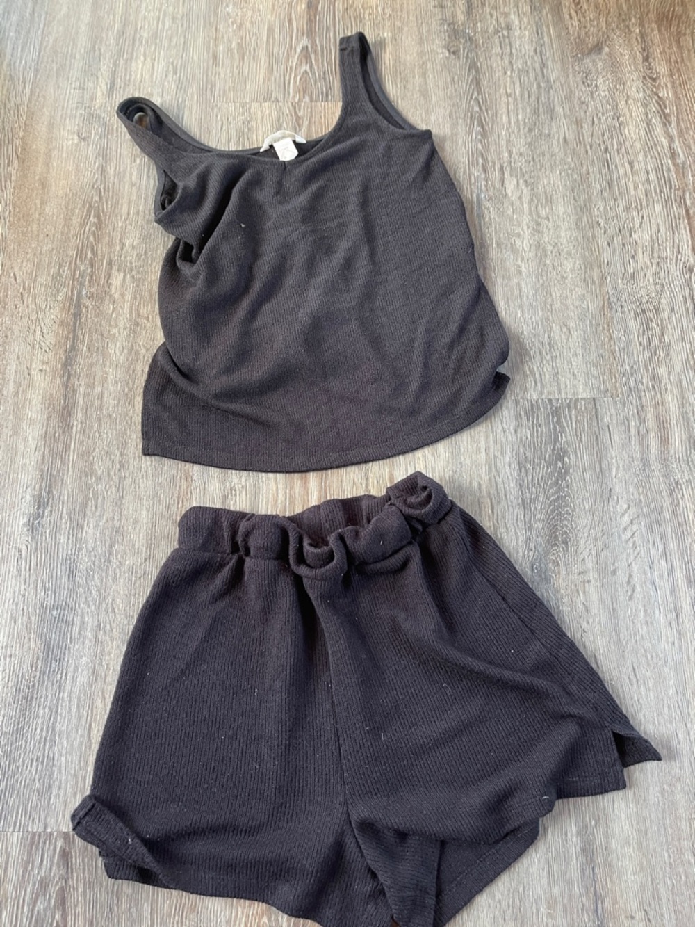 H&M Black Ribbed Knit Tank Top